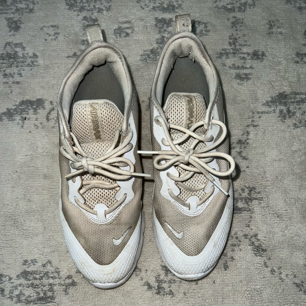 Nike air max in cream size 7